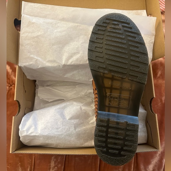 BNIB DR. MARTENS Adrian Woven Loafer - Picture 8 of 11